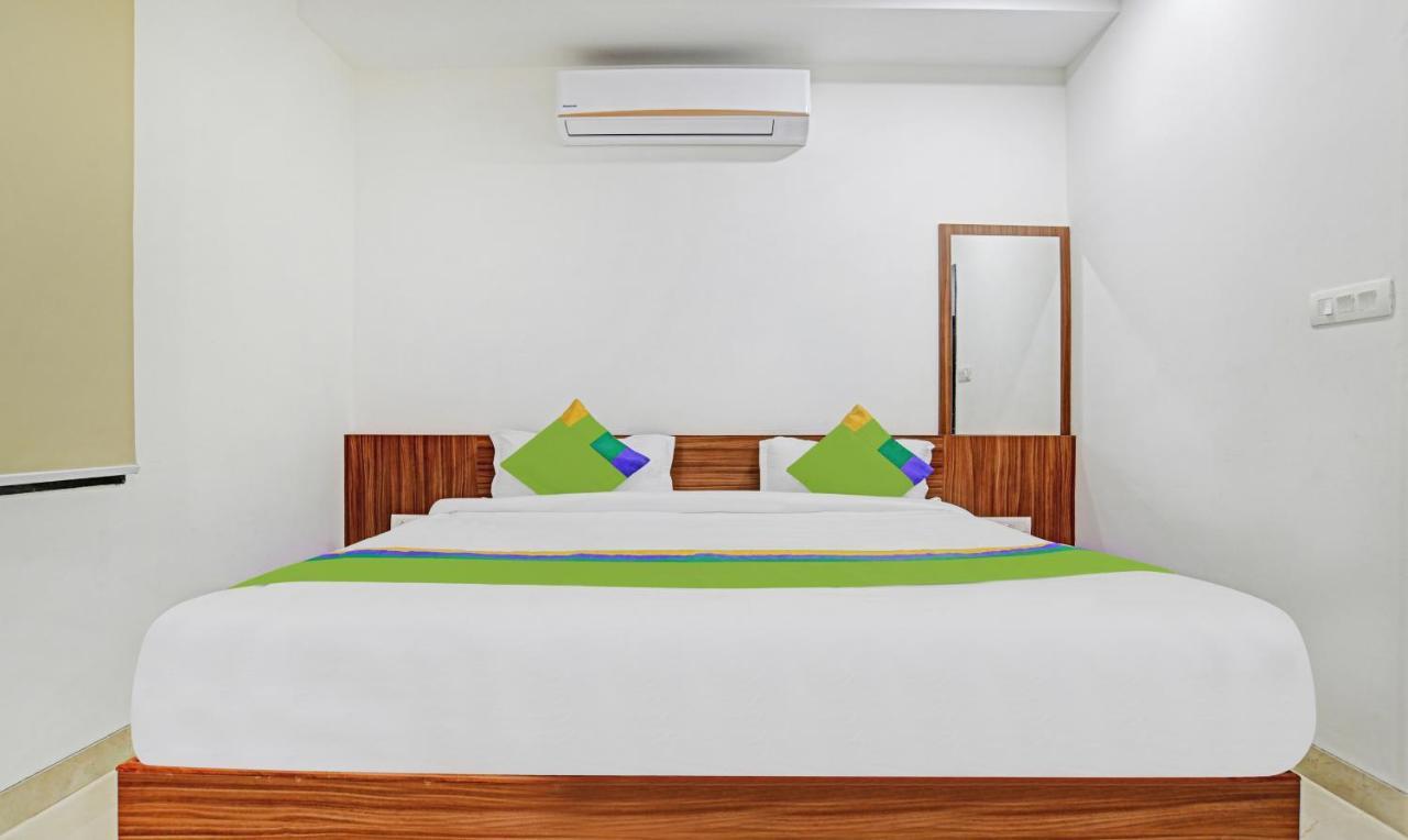 Hotel Treebo Shivaay Indaur Exteriér fotografie
