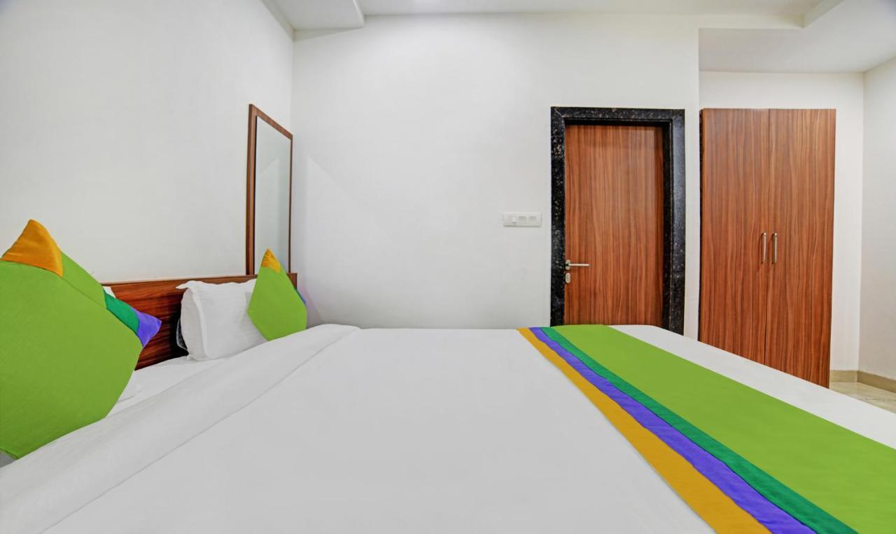 Hotel Treebo Shivaay Indaur Exteriér fotografie