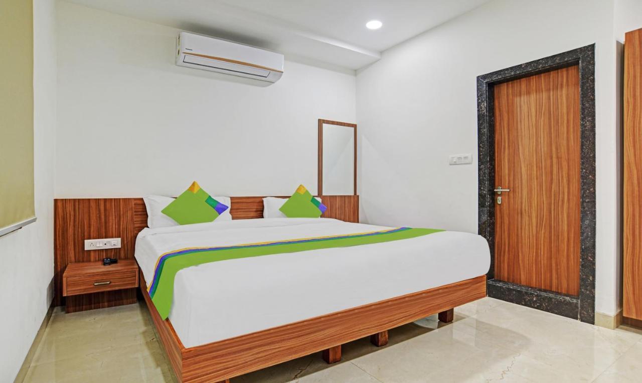 Hotel Treebo Shivaay Indaur Exteriér fotografie